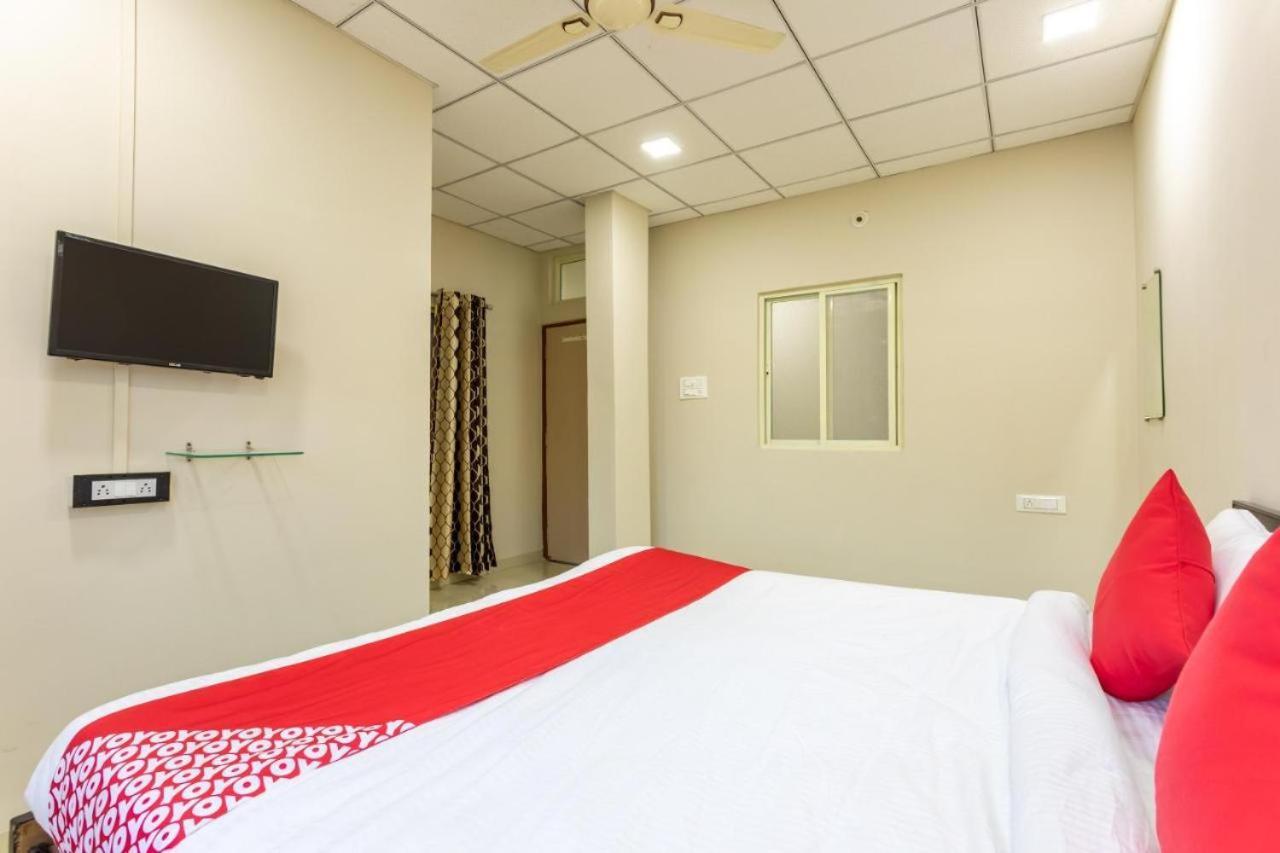Отель Jagtara Residency Индаур Экстерьер фото
